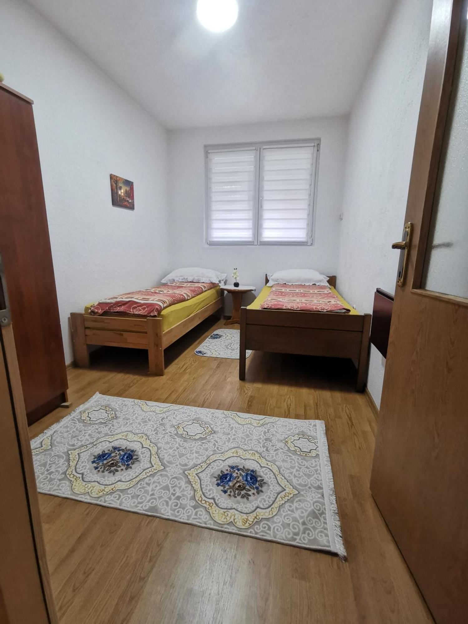 Book A Room Sarajevo, Free Parking & Garden Buitenkant foto